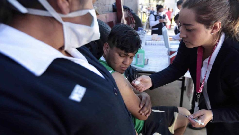 Sin licitación, gobierno gastó más de 5 mil mdp en compras de vacunas | La Silla Rota