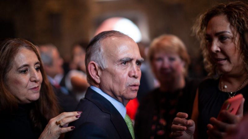 El país está decreciendo… pero el gobierno lo maneja como si estuviéramos creciendo al 9%: Romo | Proceso