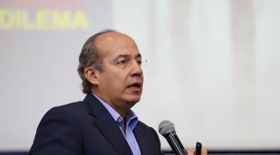 FGR cabildea para obtener orden de aprehensión contra Calderón | Latinus
