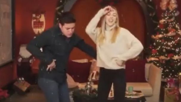 De nuevo Samuel García: ahora canta junto a su esposa en video navideño | Proceso