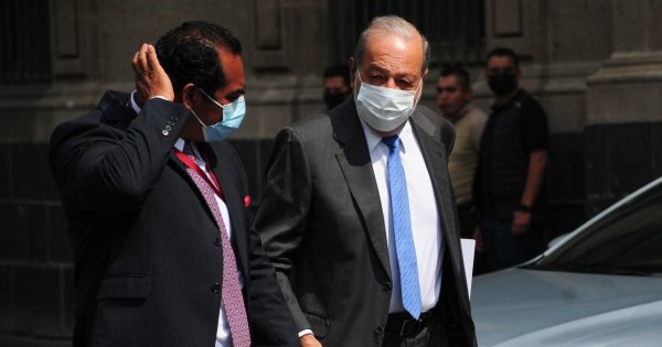 Temor por la cuarta ola: Slim recomienda a López Obrador que los hospitales privados puedan vacunar | LPO