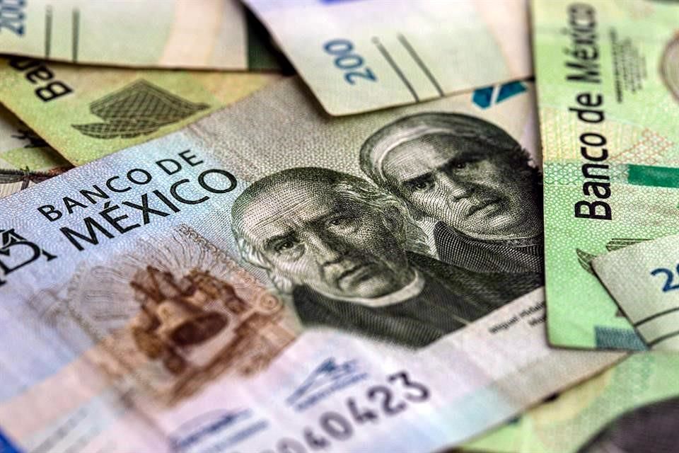Alcanza récord el déficit fiscal | Reforma