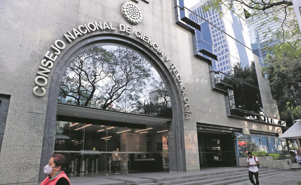 Conacyt suspenderá becas por participar en protestas | El Universal