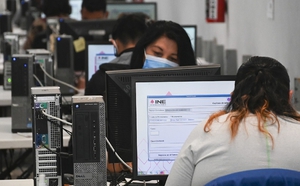 INE cierra informe para revocación con 3.4 millones de firmas válidas | Milenio 