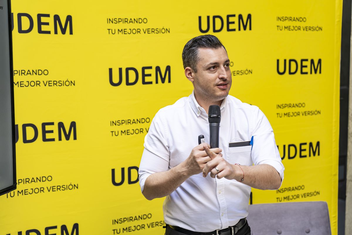 Exhorta Colosio a transformar al país a través de la educación | UDEM