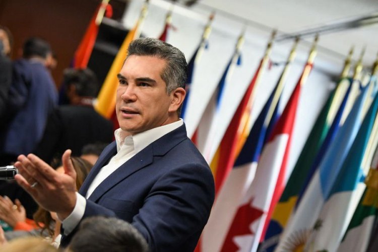 Jóvenes del PRI “destapan” a Alejandro Moreno como su candidato para 2024 | Político Mx