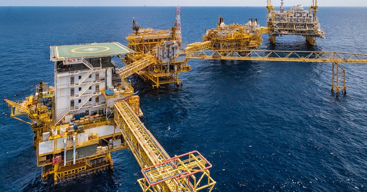 Crudo tiene repunte ante posible embargo petrolero a Rusia | El Economista 