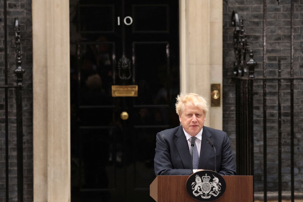 Boris Johnson dimite | El País