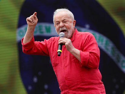 Lula mantiene su ventaja sobre Bolsonaro en la recta final de las encuestas | El País
