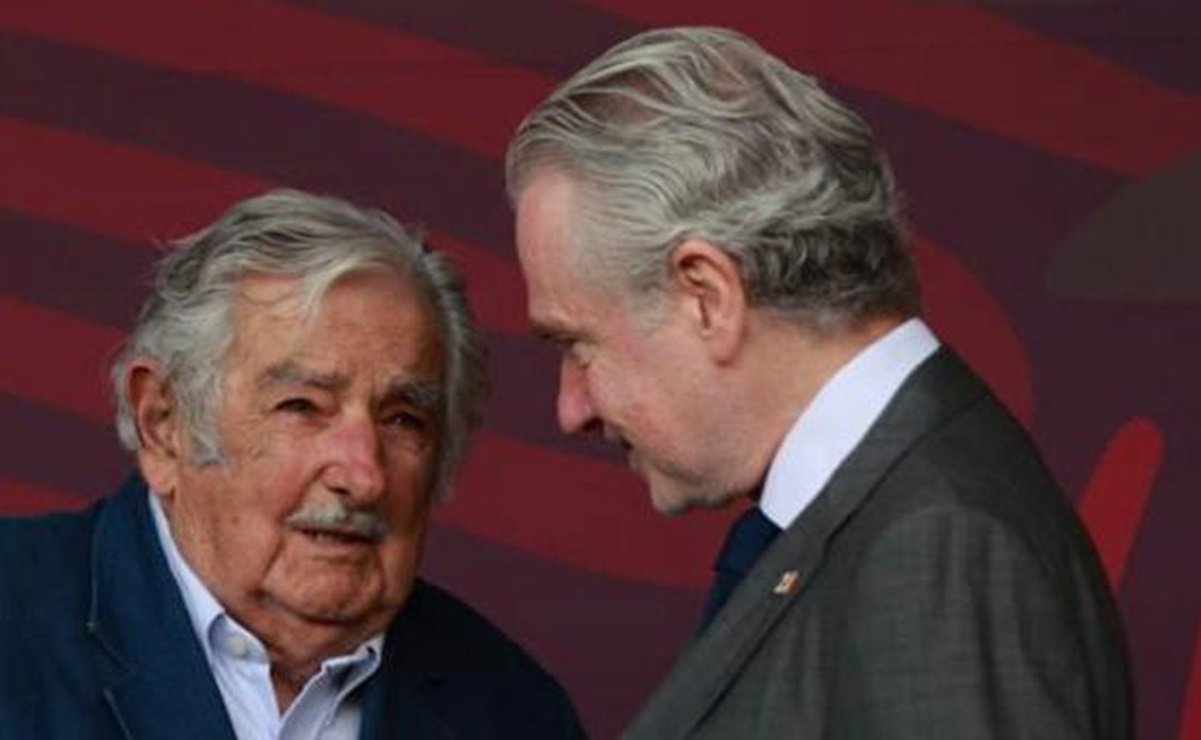 Ser opositor habla bien de usted, dice José Mujica a Santiago Creel | El Universal 