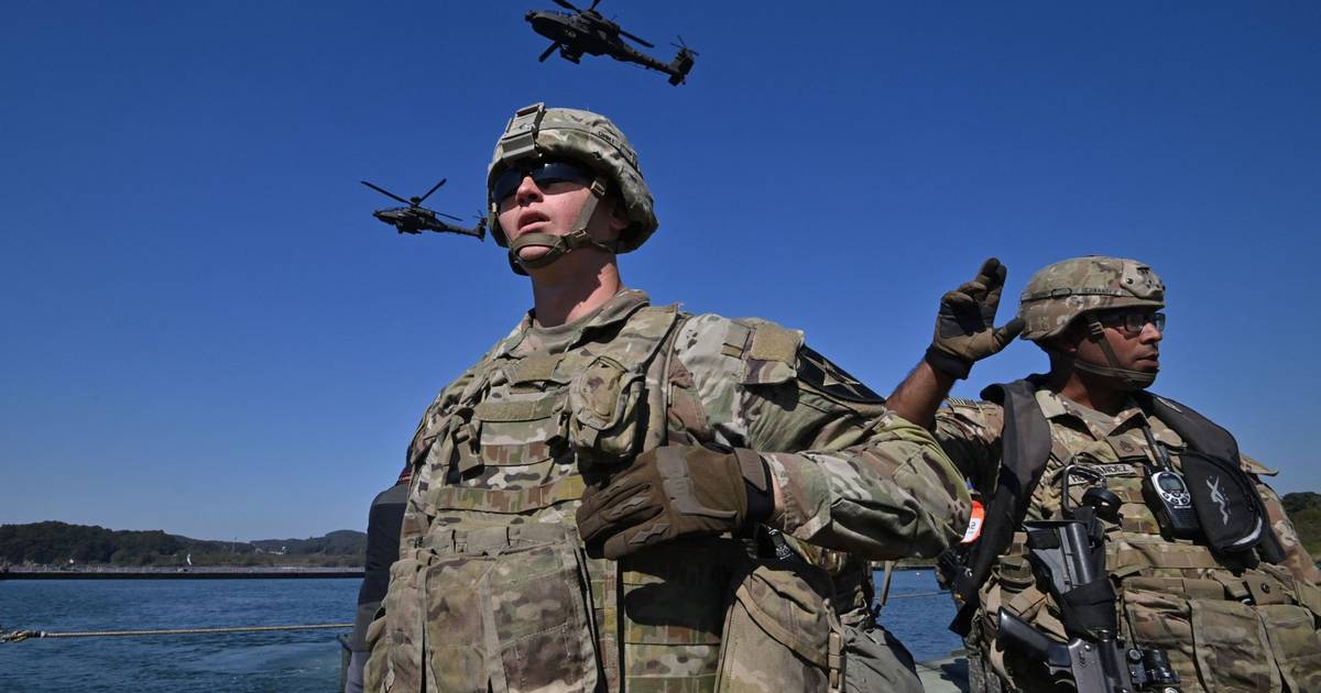 Kim Jong-un aumenta la tensión: Lanza 10 misiles, el mayor bombardeo de la historia | El Financiero