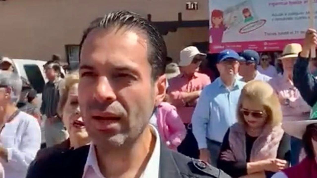 Participando en la Marcha y Concentración #ElINENoSeToca #MiVotoNoSeToca del #26Febrero de 2023 en Navojoa, Sonora #DEMOCRACIAYLIBERTAD