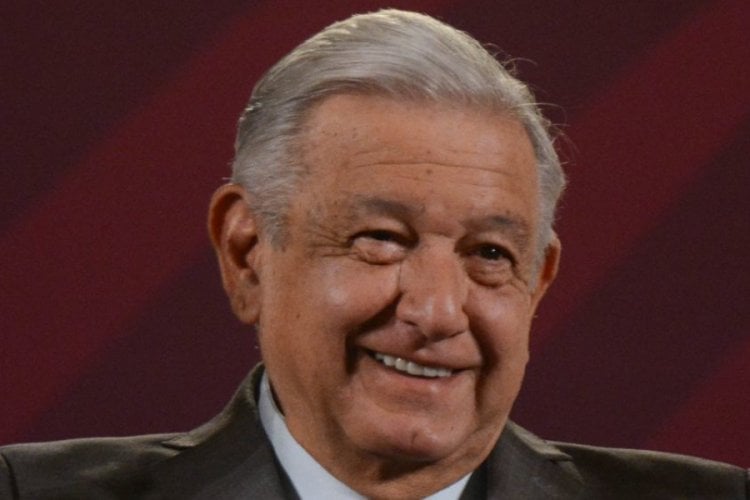 ¿AMLO al Senado? Morena impulsa iniciativa para que presidentes sean senadores al terminar sexenio | Político Mx 