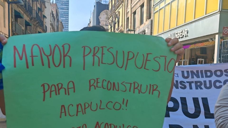 Crisis en #Acapulco: «AMLO no ha ido a recorrer absolutamente ninguna colonia» | La Silla Rota