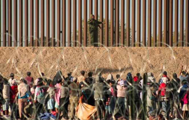 Pacto en Senado de #EU prevé cierre de frontera con México si está «colapsada» | Eje Central