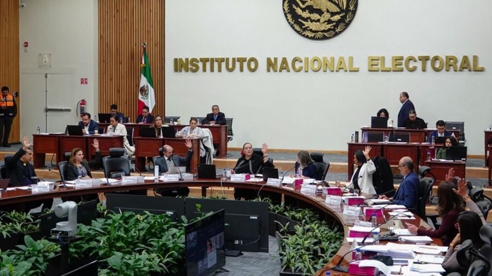 Aprueba #INE sanción por 51 mdp a partidos políticos; Morena encabeza multas con 74% | La Silla Rota