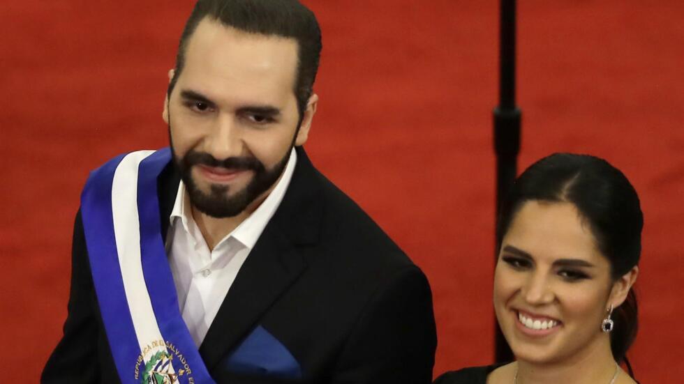 Reportaje revela millonarias compras de tierras e inmuebles por parte de #Bukele y su familia | France 24