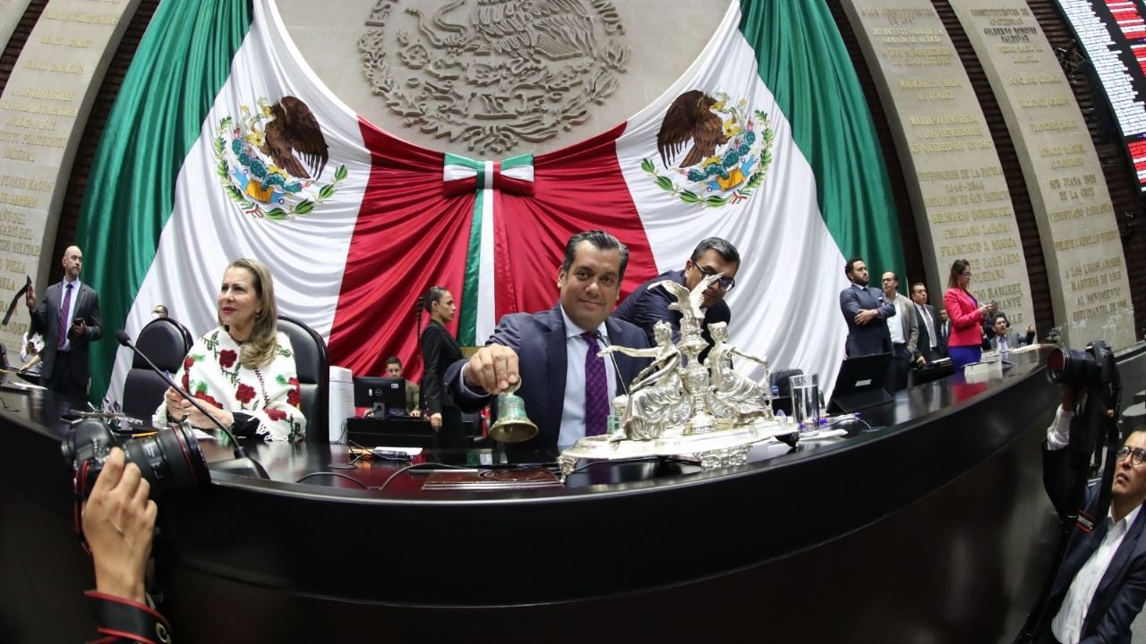 En ocho minutos y sin la oposición, #diputados declaran la constitucionalidad de la reforma judicial | Proceso