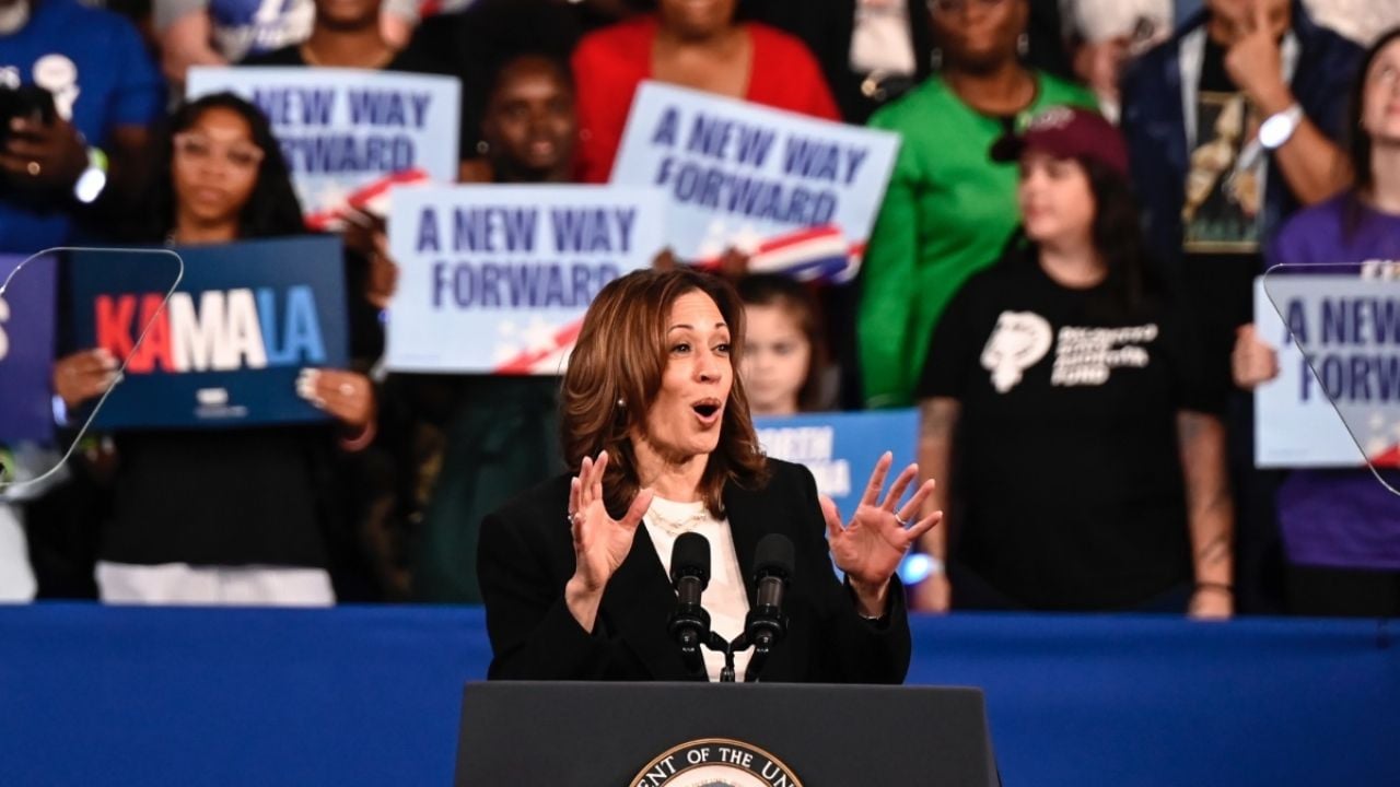 Kamala #Harris supera a Donald Trump por cinco puntos tras el debate, según encuesta de Ipsos | Latinus 