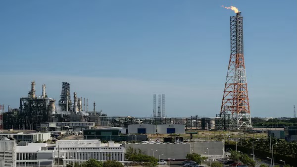 BlackRock disputa los millonarios proyectos de infraestructura de Sheinbaum | El Financiero #INFOPOLÍTICA