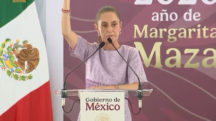 Entre abucheos, protestas y un desmayo, Sheinbaum presenta avances de gobierno en Colima, acusa de ‘prianistas’ a manifestantes | Infobae #INFOPOLÍTICA
